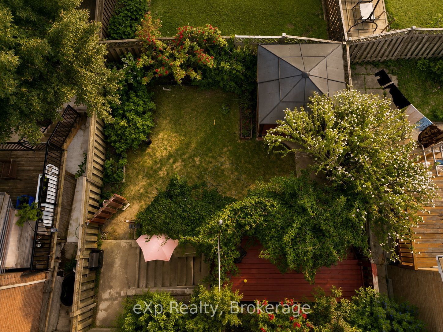 39 Matterdale Avenue Property Photo 8