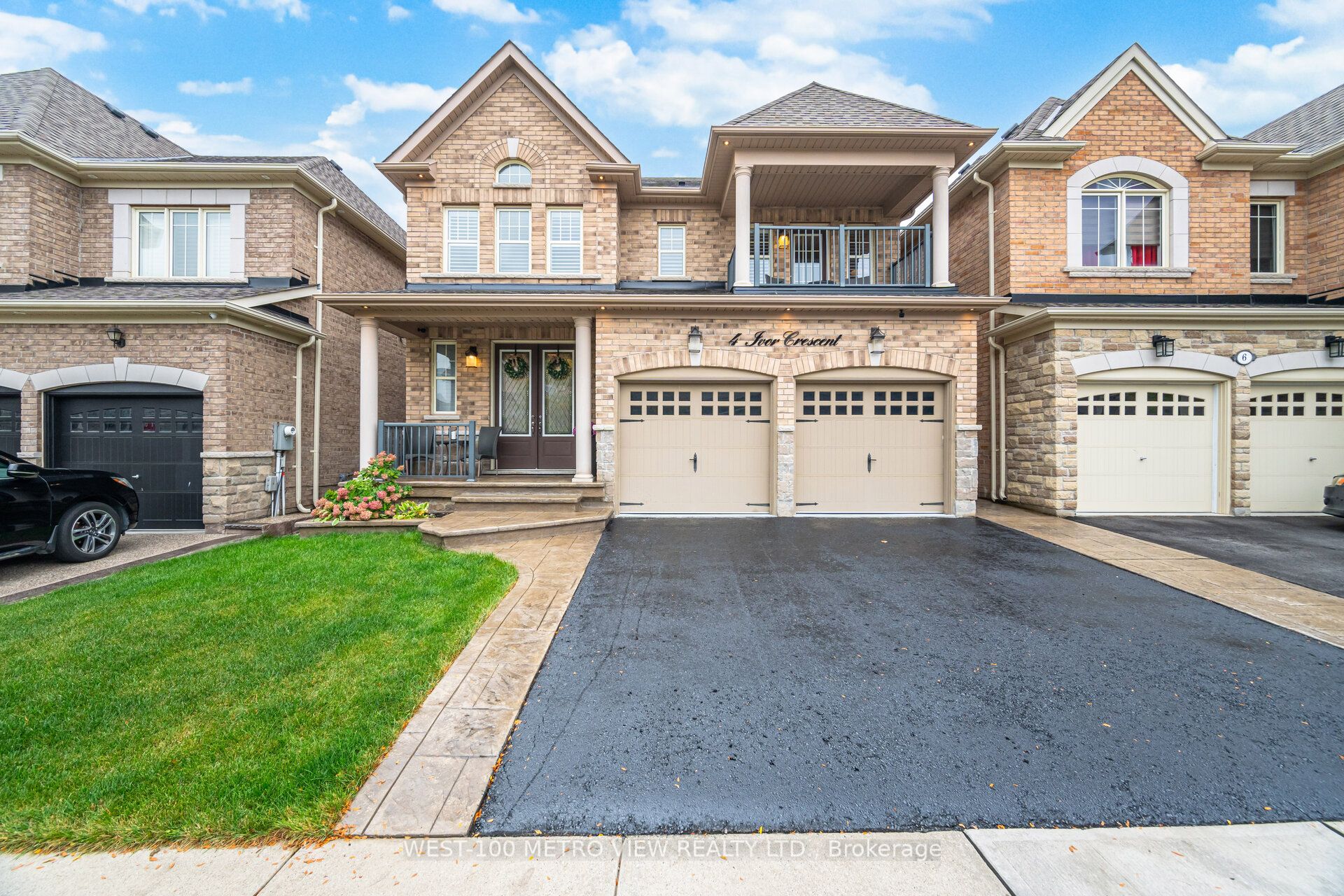 4 Ivor Crescent Property Photo 1