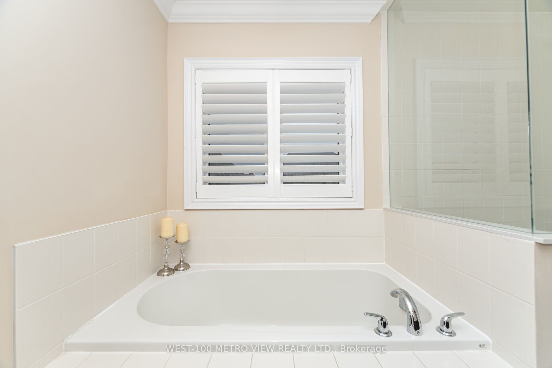 4 Ivor Crescent Property Photo 22