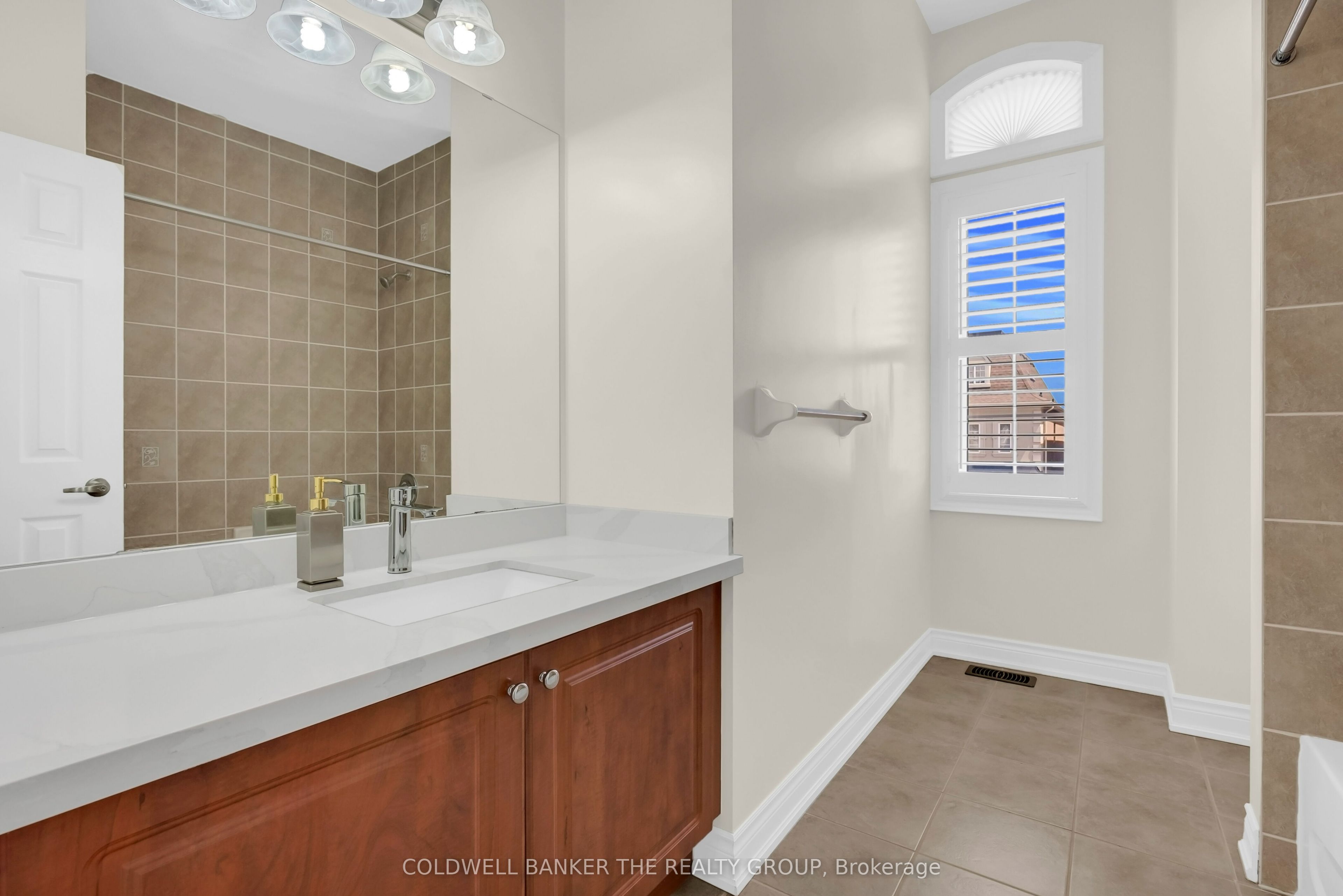 5198 Adobe Court Property Photo 34