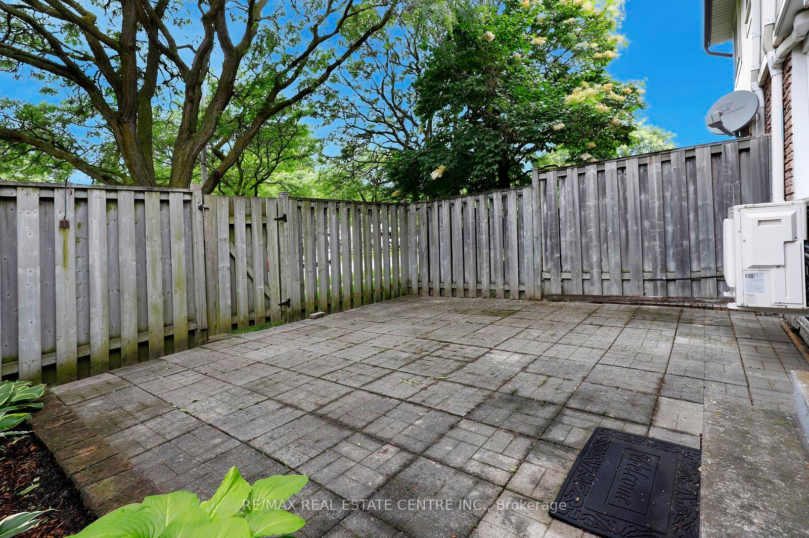 341 Wilson Drive 3 Property Photo 10