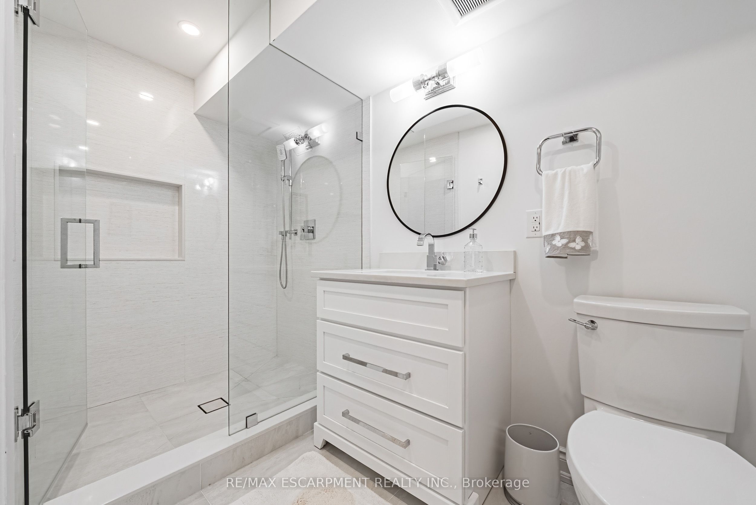 4211 Millcroft Park Drive 19 Property Photo 34
