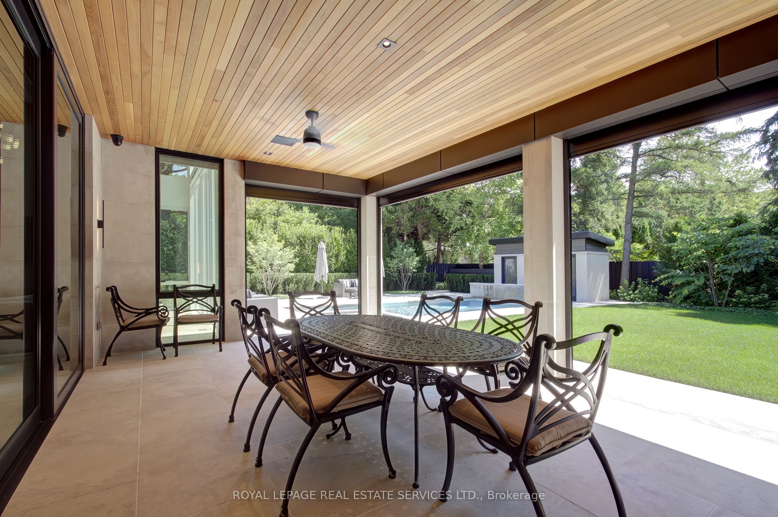 1472 Oakhill Drive Property Photo 36