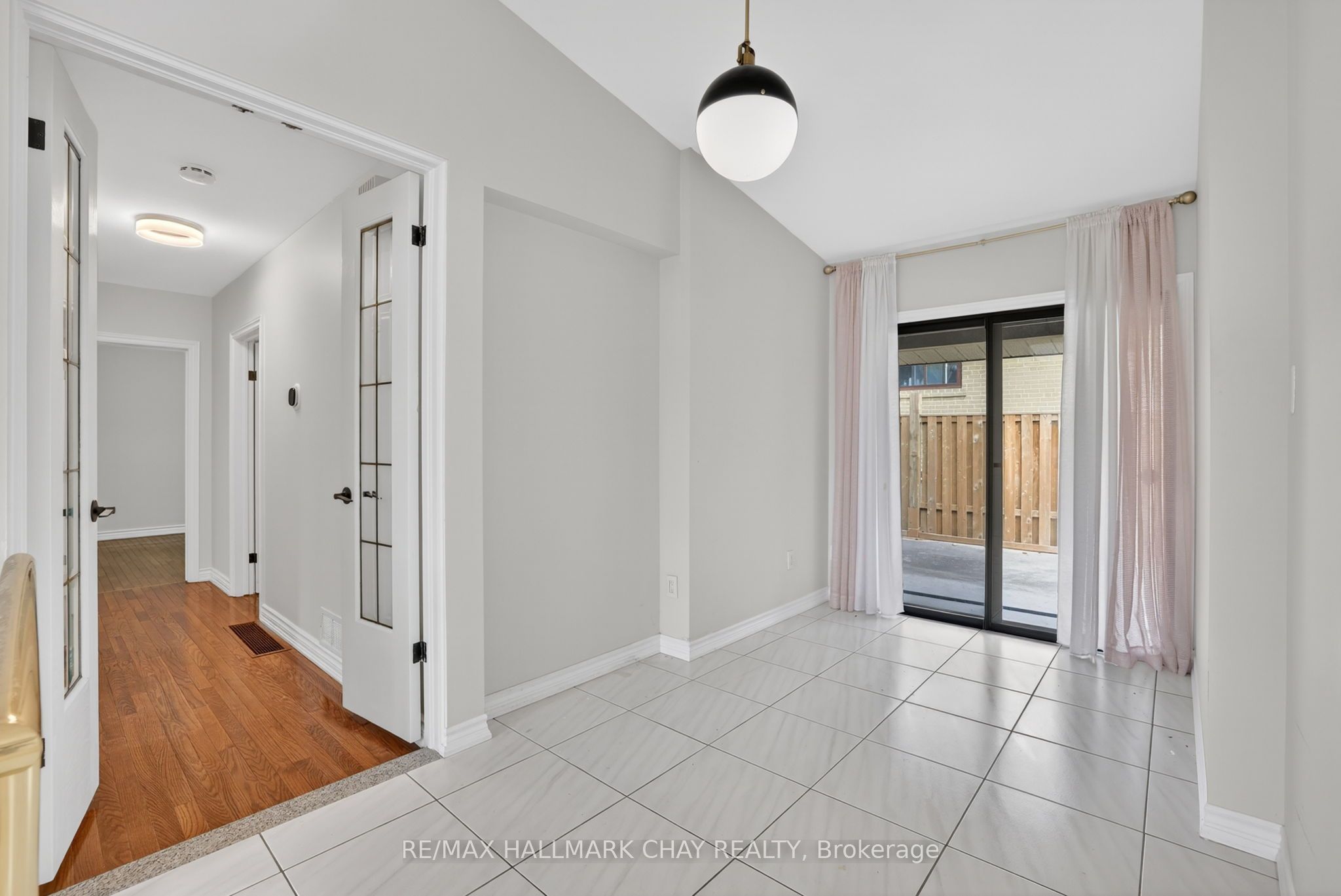 80 Beaumonde Heights Drive Upper Property Photo 6