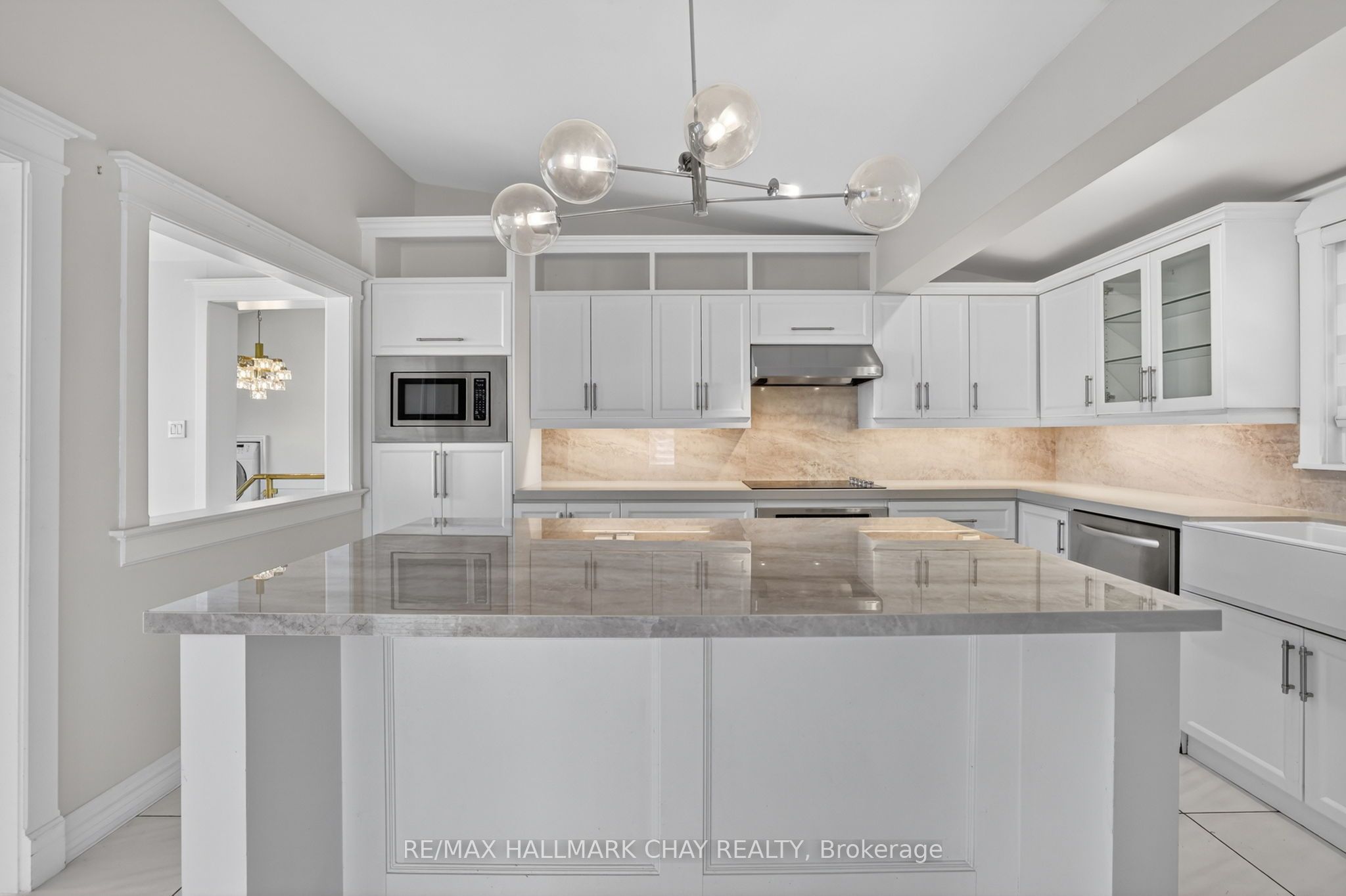 80 Beaumonde Heights Drive Upper Property Photo 18