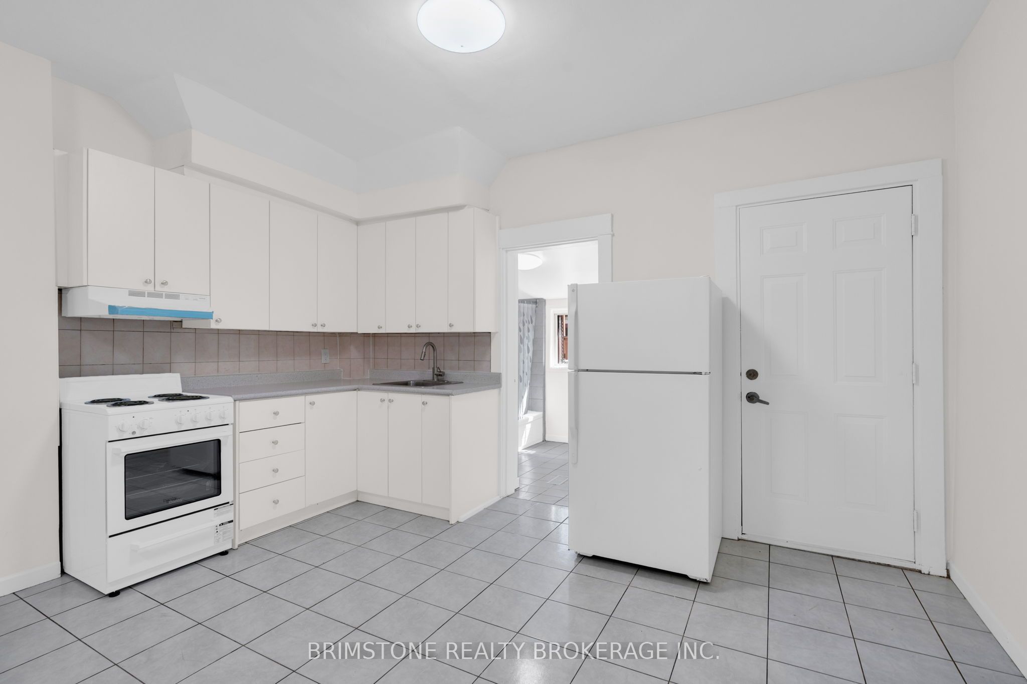 285 Old Weston Road Property Photo 9