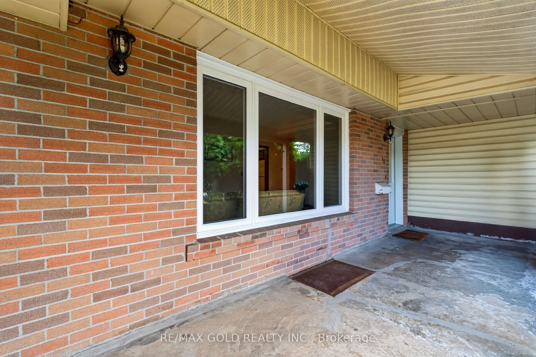 18 Esplanade Road Property Photo 3