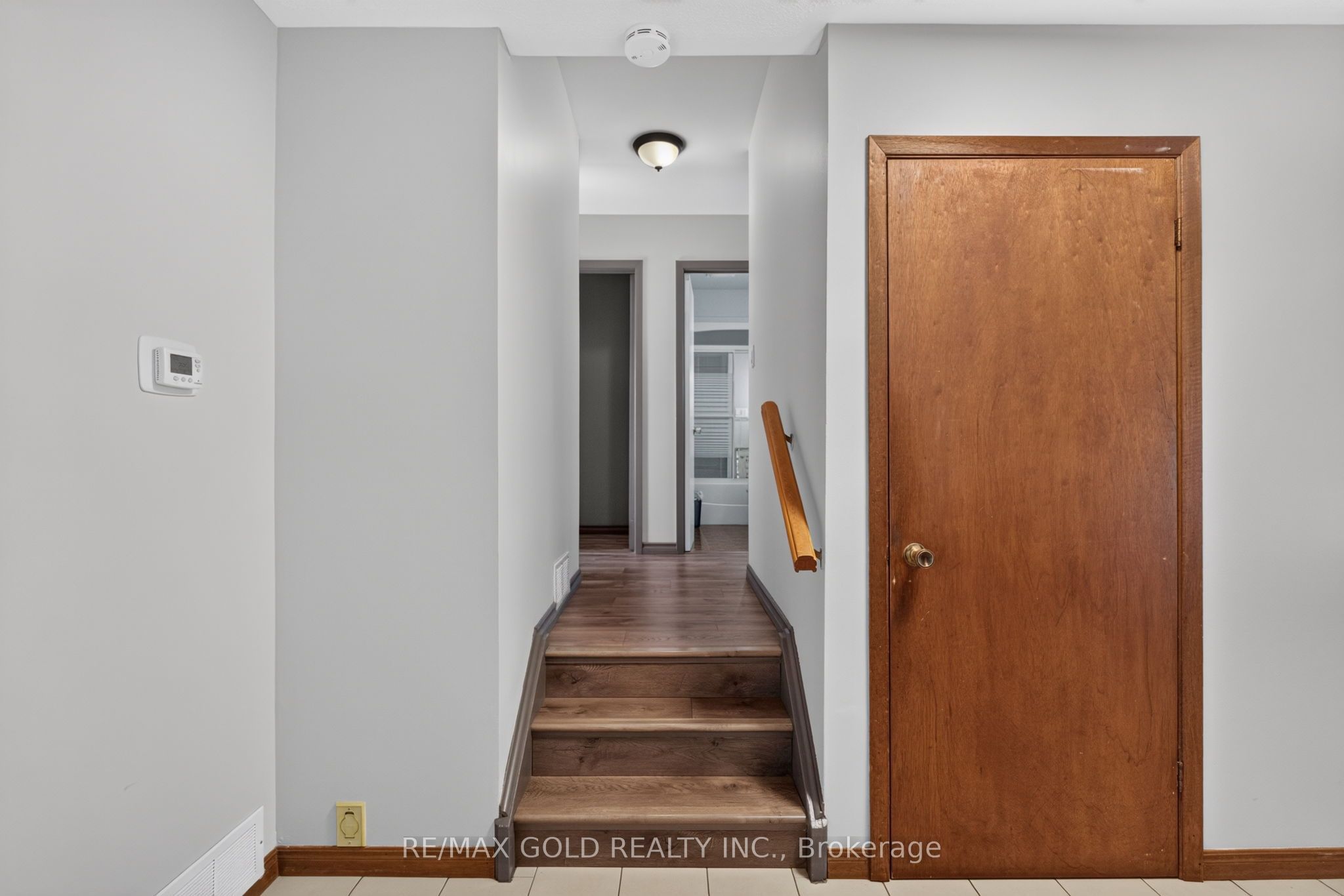 18 Esplanade Road Property Photo 19
