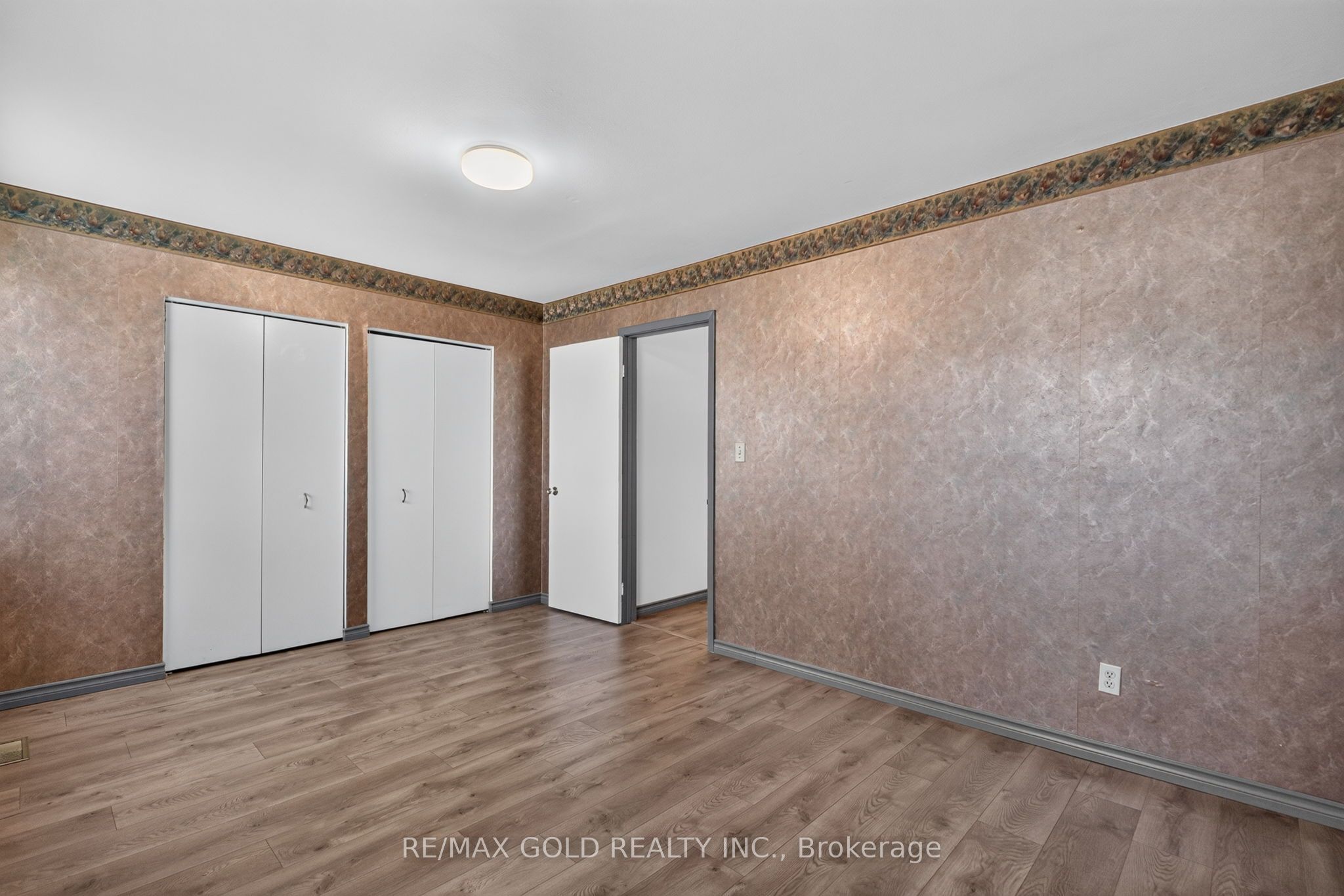 18 Esplanade Road Property Photo 21