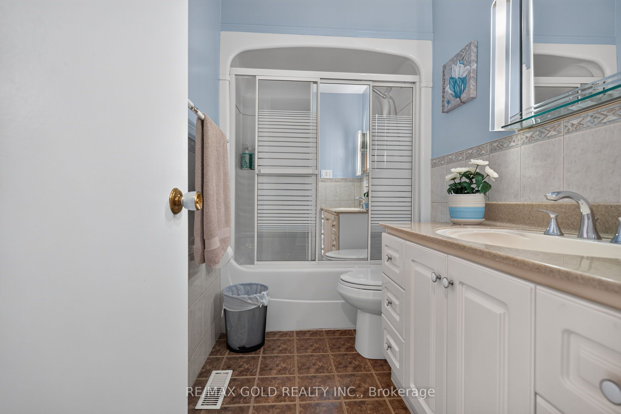 18 Esplanade Road Property Photo 22