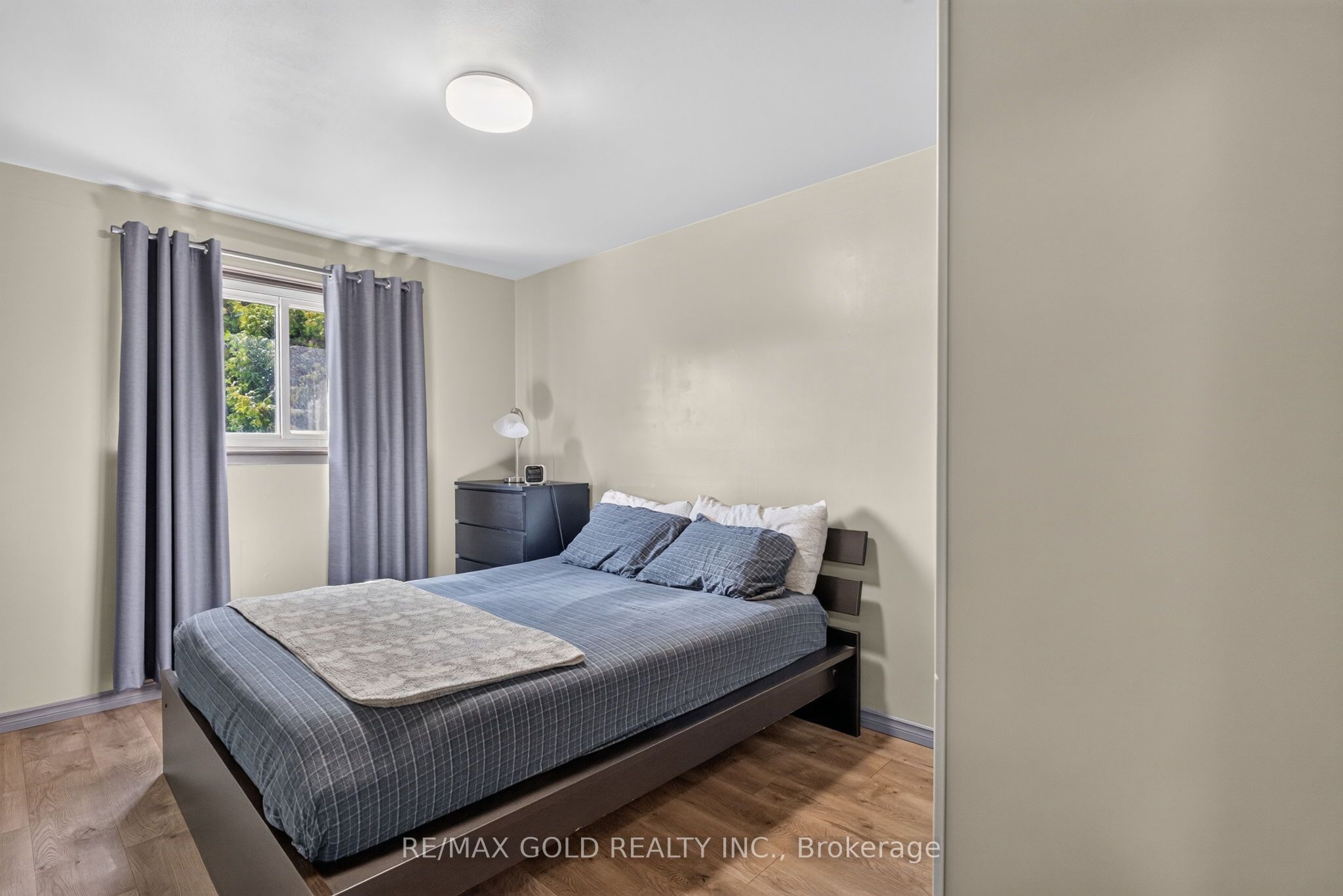 18 Esplanade Road Property Photo 24