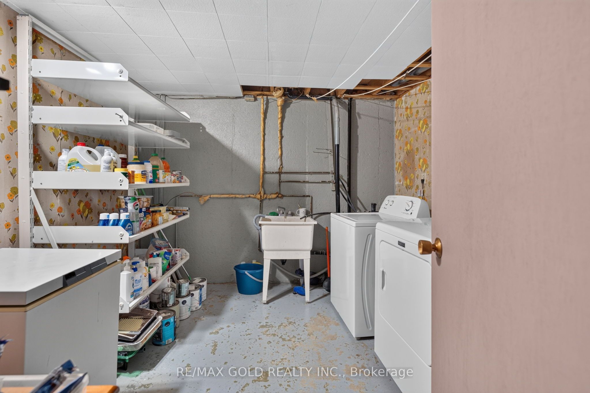 18 Esplanade Road Property Photo 35
