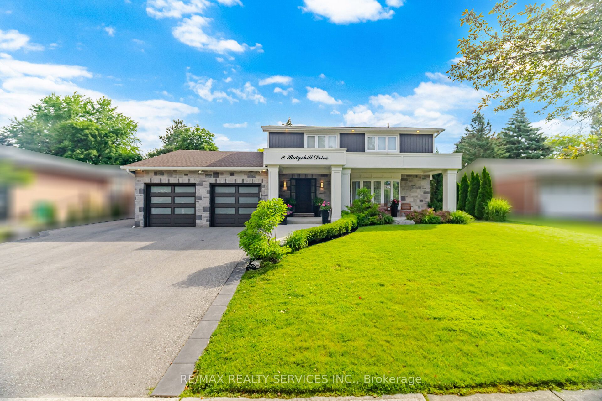 8 Ridgehill Drive Property Photo 2