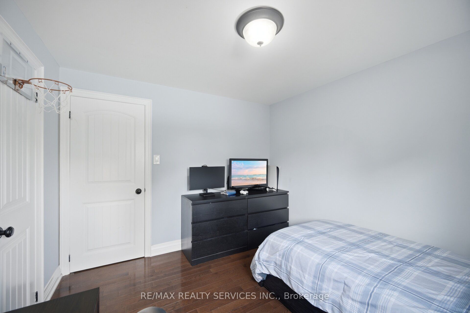 8 Ridgehill Drive Property Photo 27