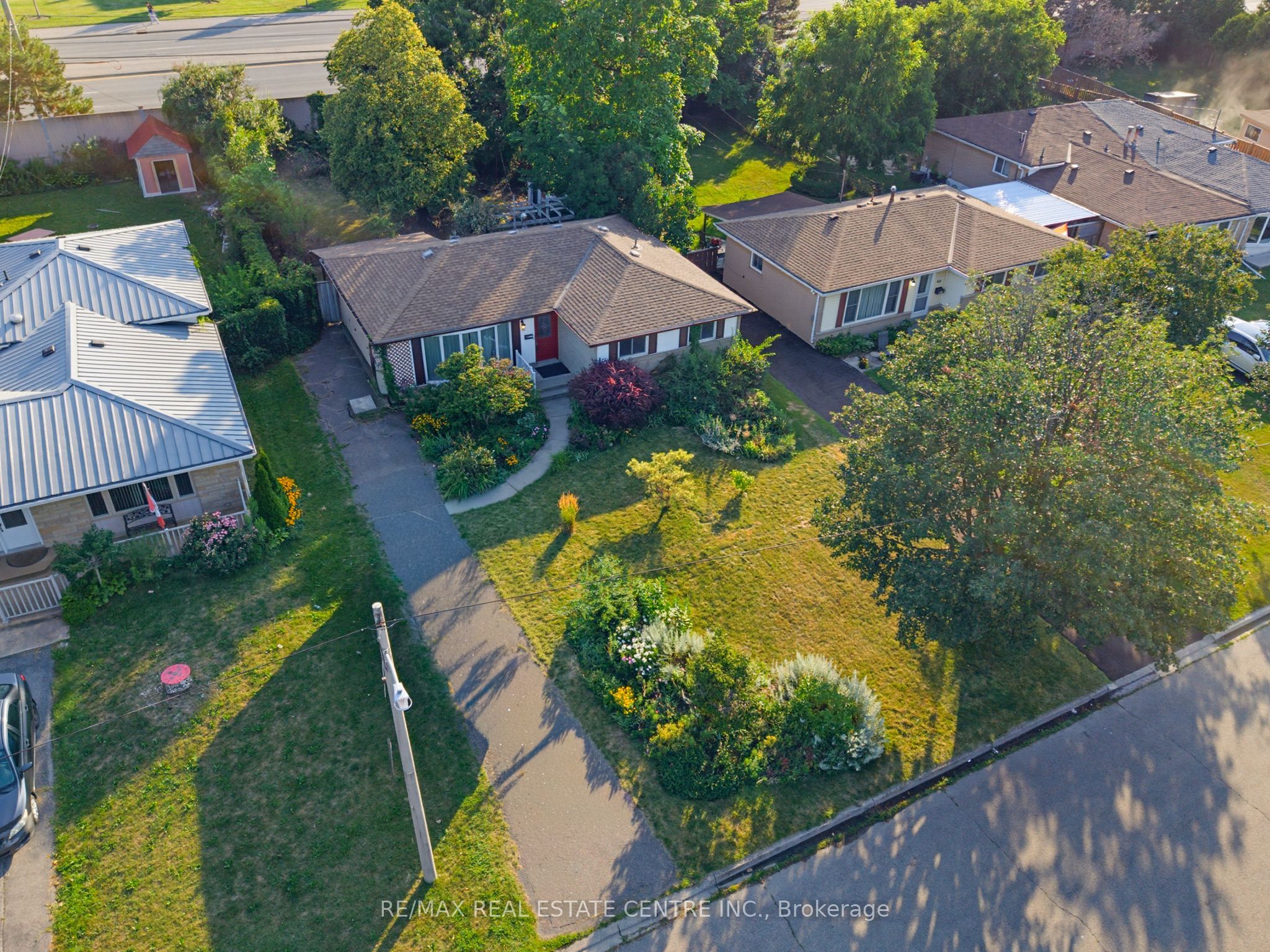 63 Brentwood Drive Property Photo 1