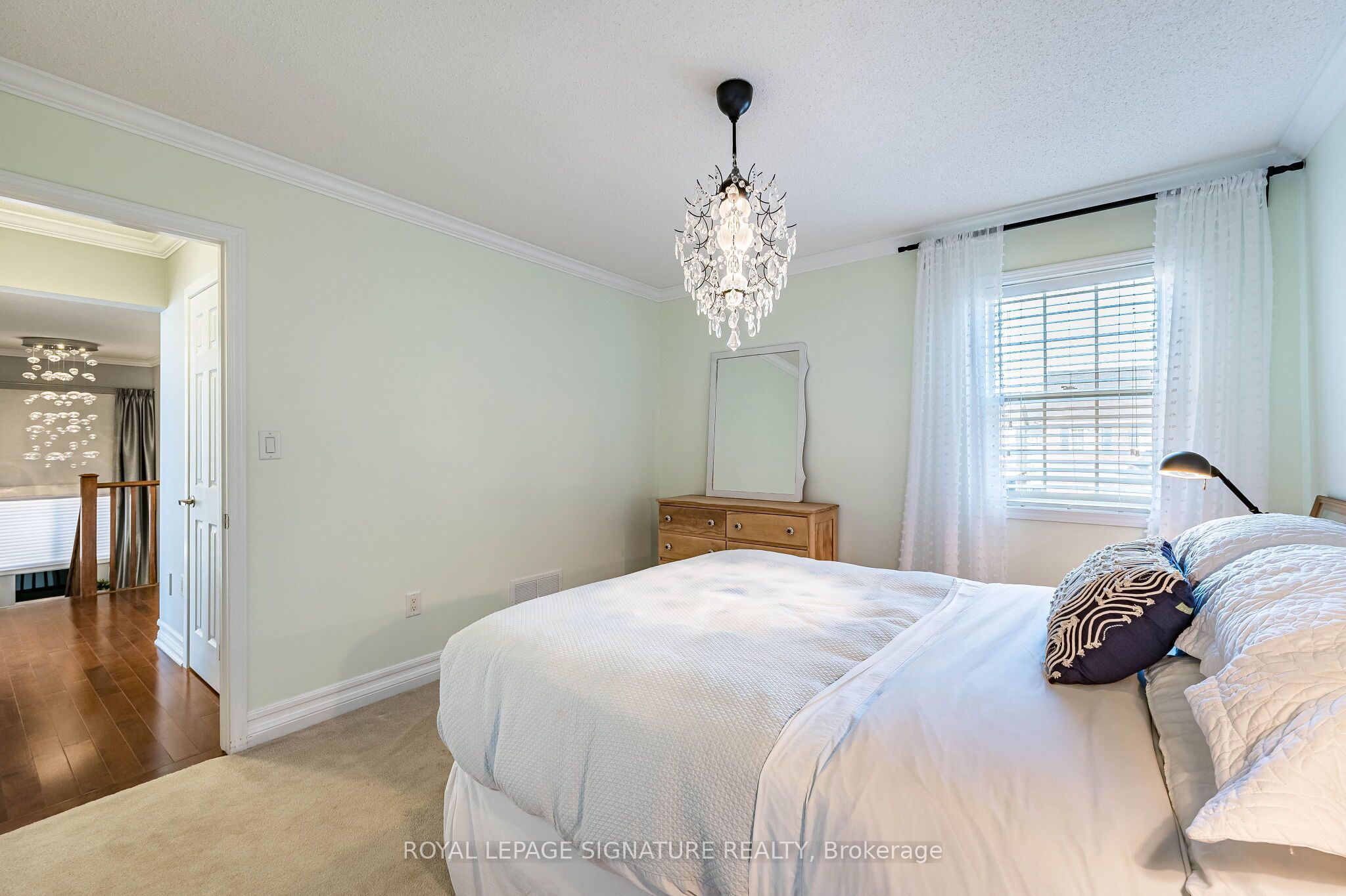 854 Cousens Terrace Property Photo 34