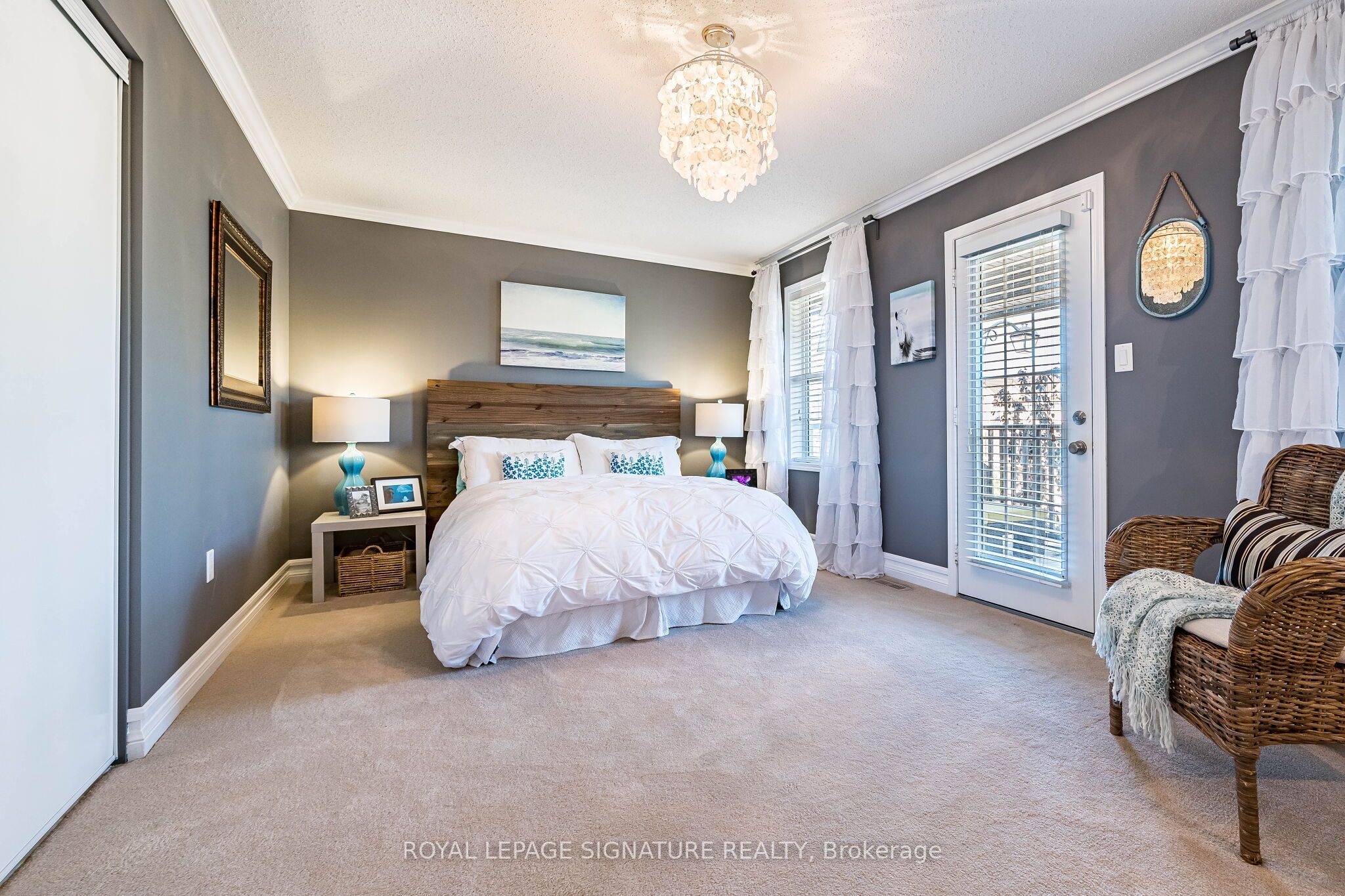 854 Cousens Terrace Property Photo 41