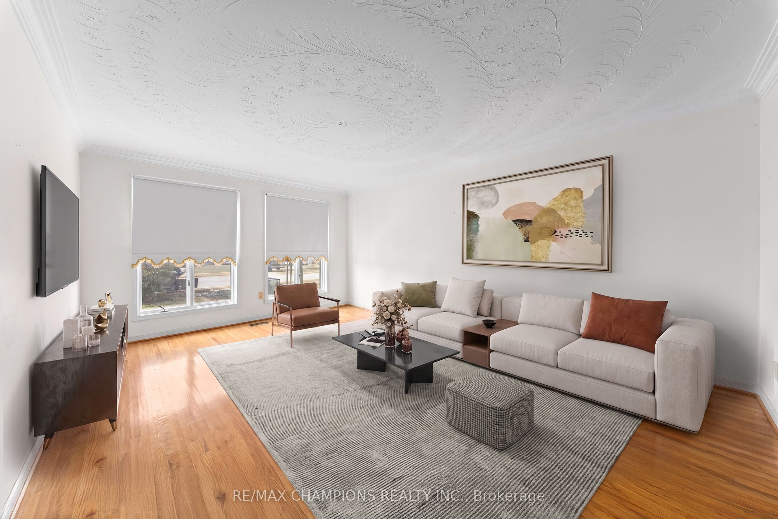 4047 Countryside Drive E Property Photo 16