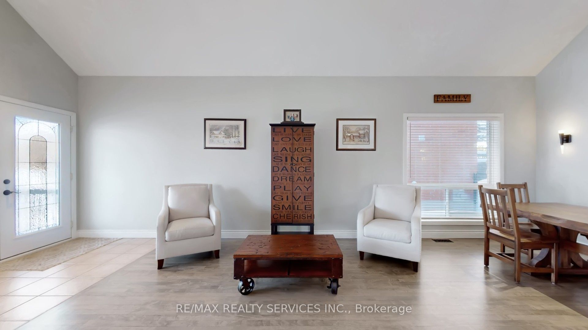37 Abbey Road Property Photo 5