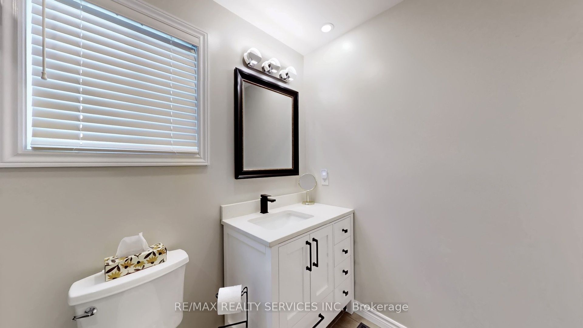 37 Abbey Road Property Photo 18