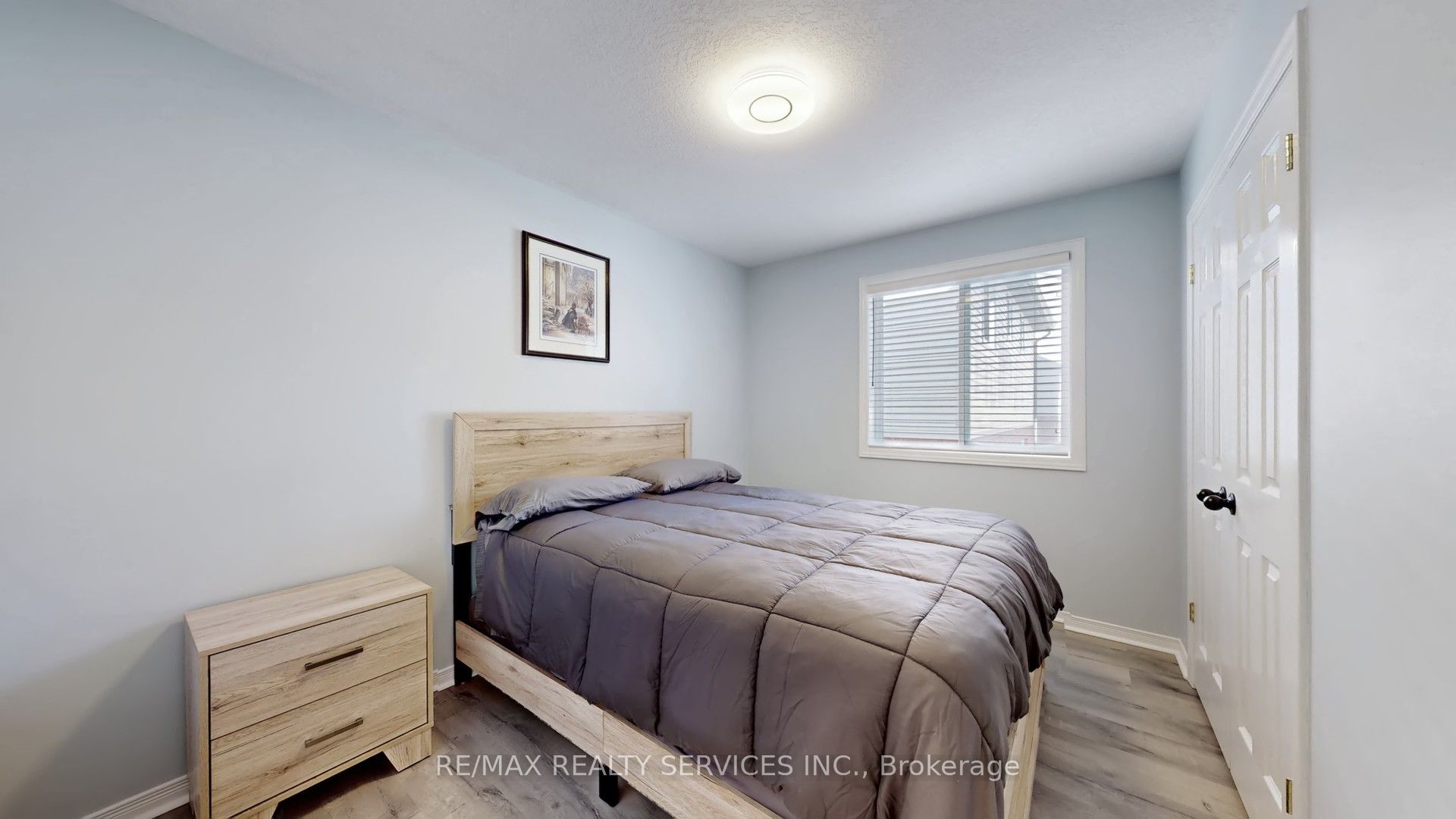 37 Abbey Road Property Photo 19
