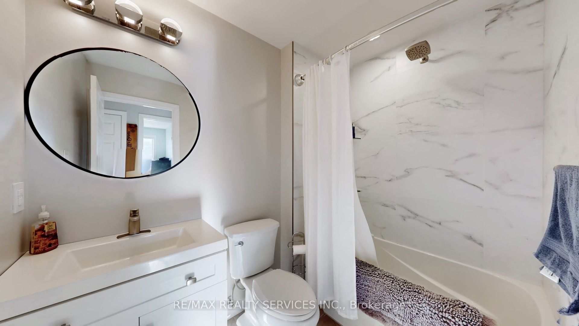 37 Abbey Road Property Photo 24