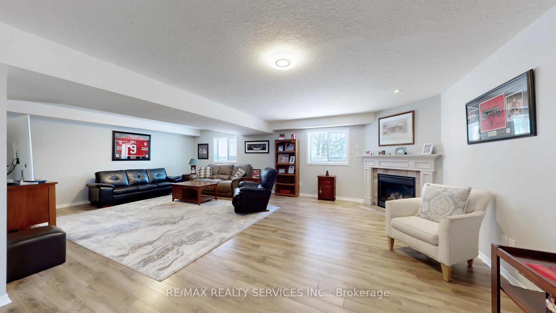 37 Abbey Road Property Photo 25