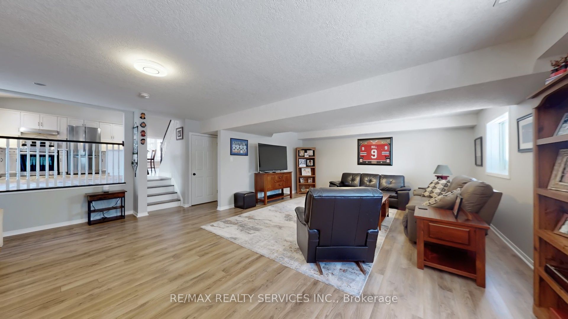 37 Abbey Road Property Photo 28