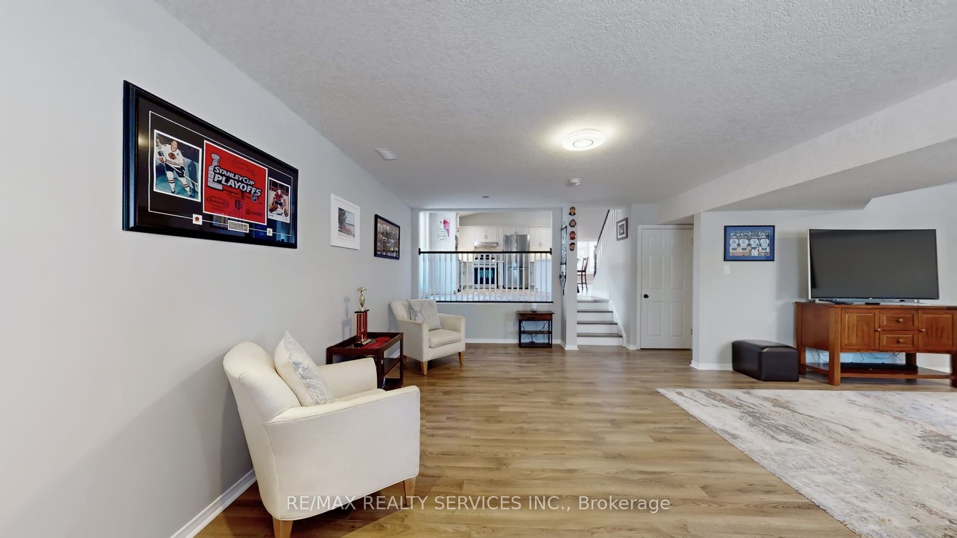 37 Abbey Road Property Photo 31