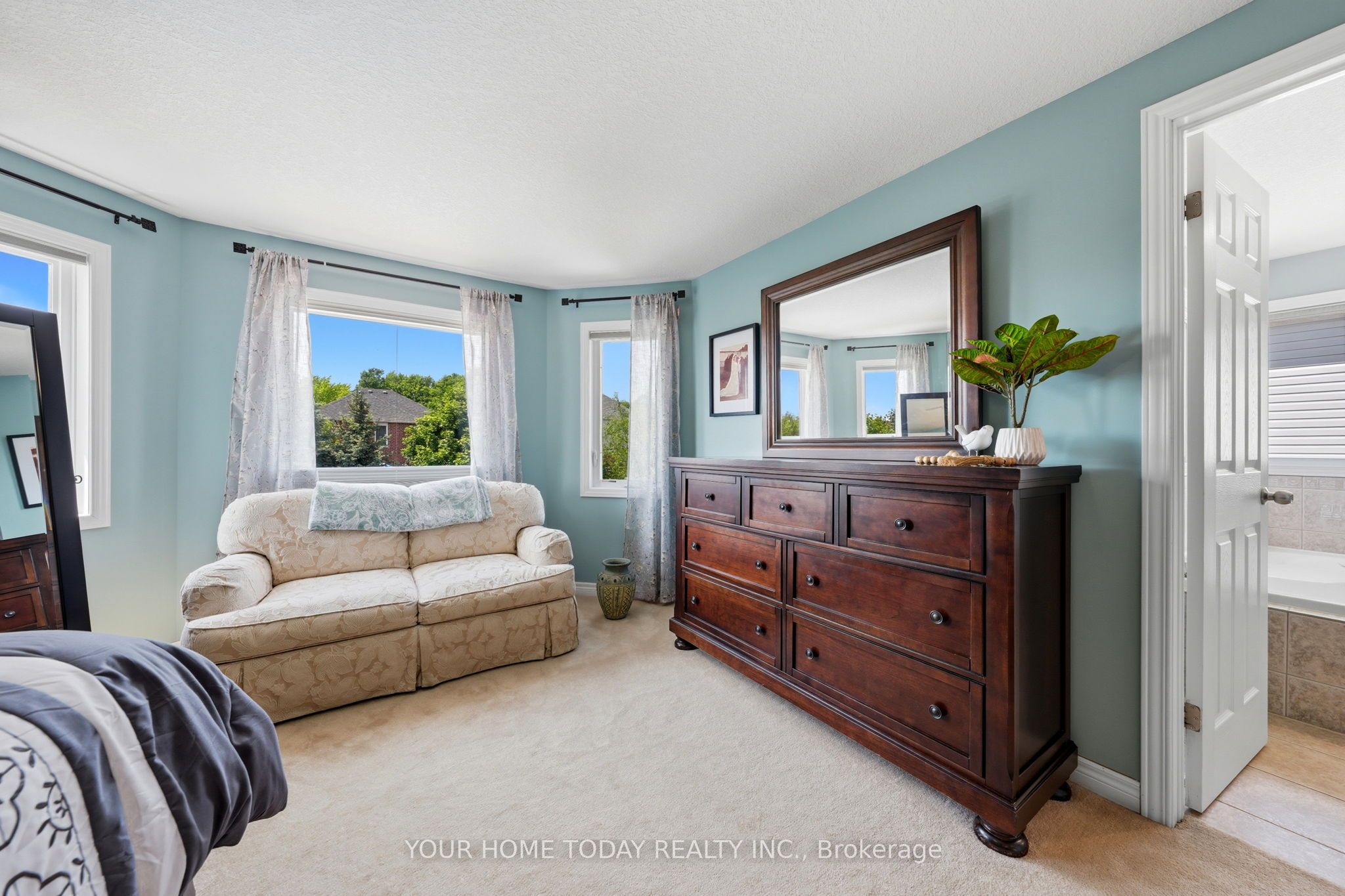 9 Kenney Street Property Photo 19