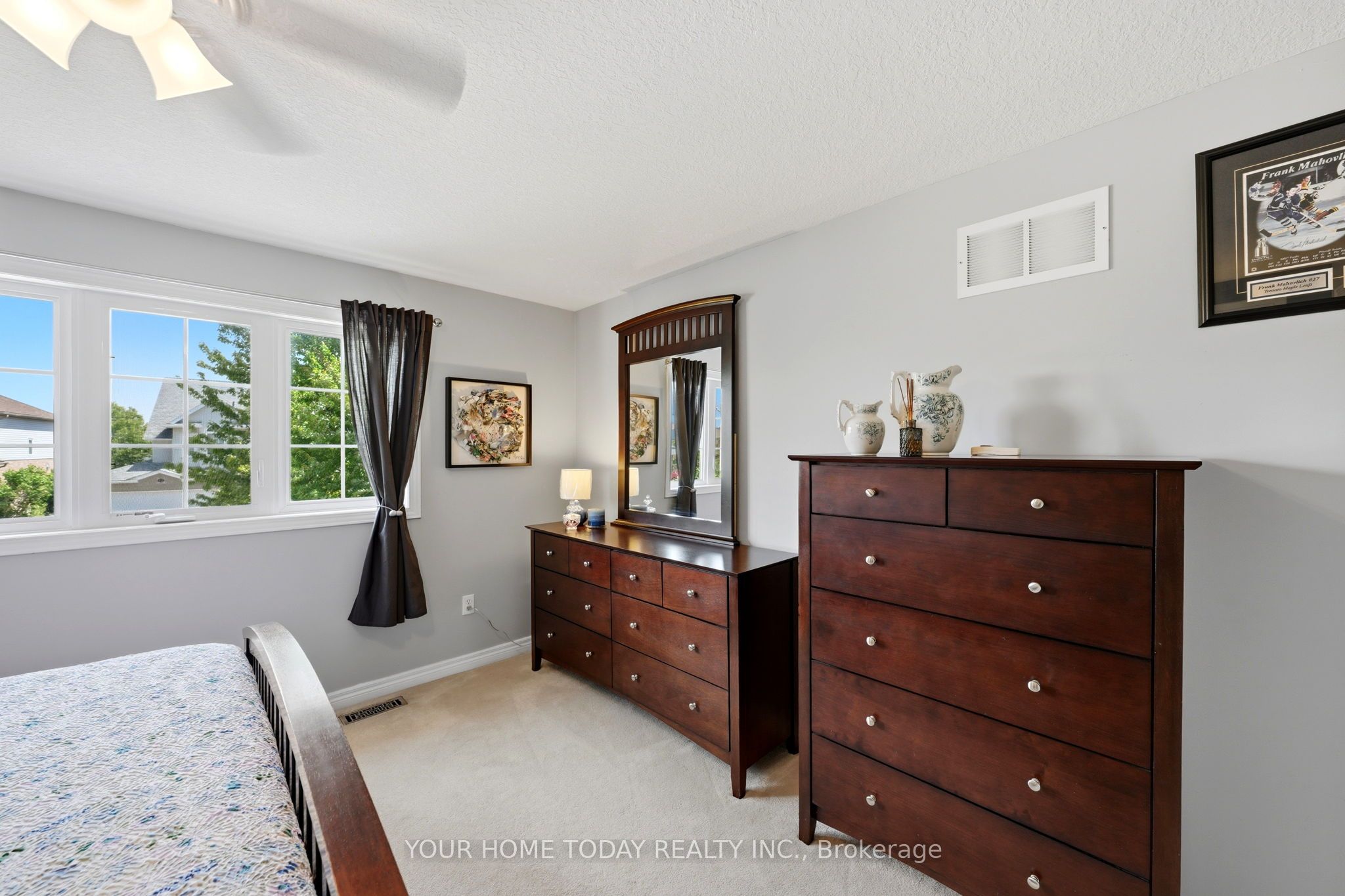 9 Kenney Street Property Photo 25