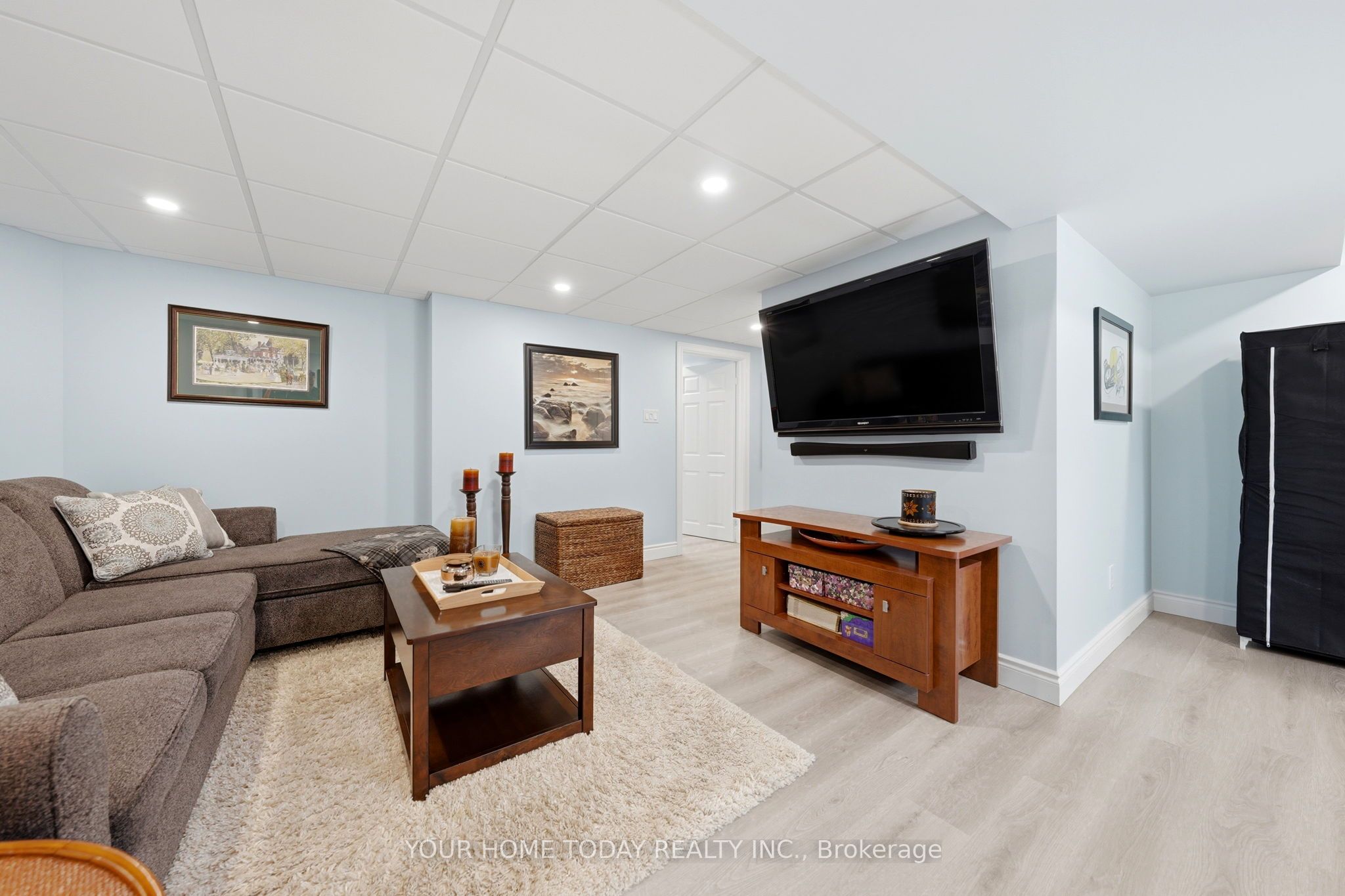 9 Kenney Street Property Photo 29