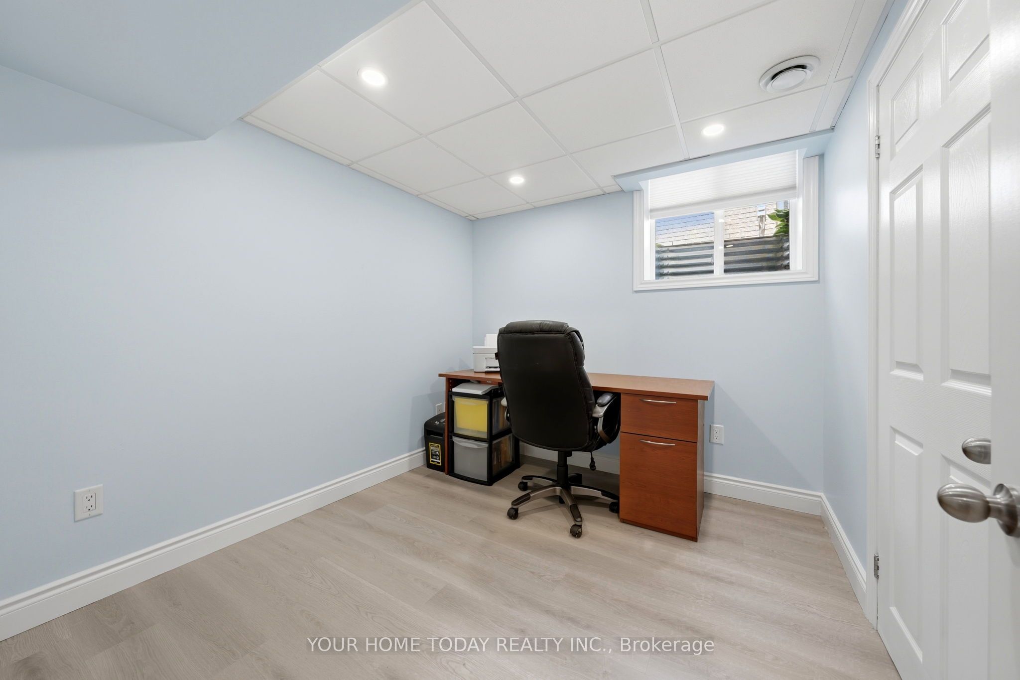 9 Kenney Street Property Photo 31