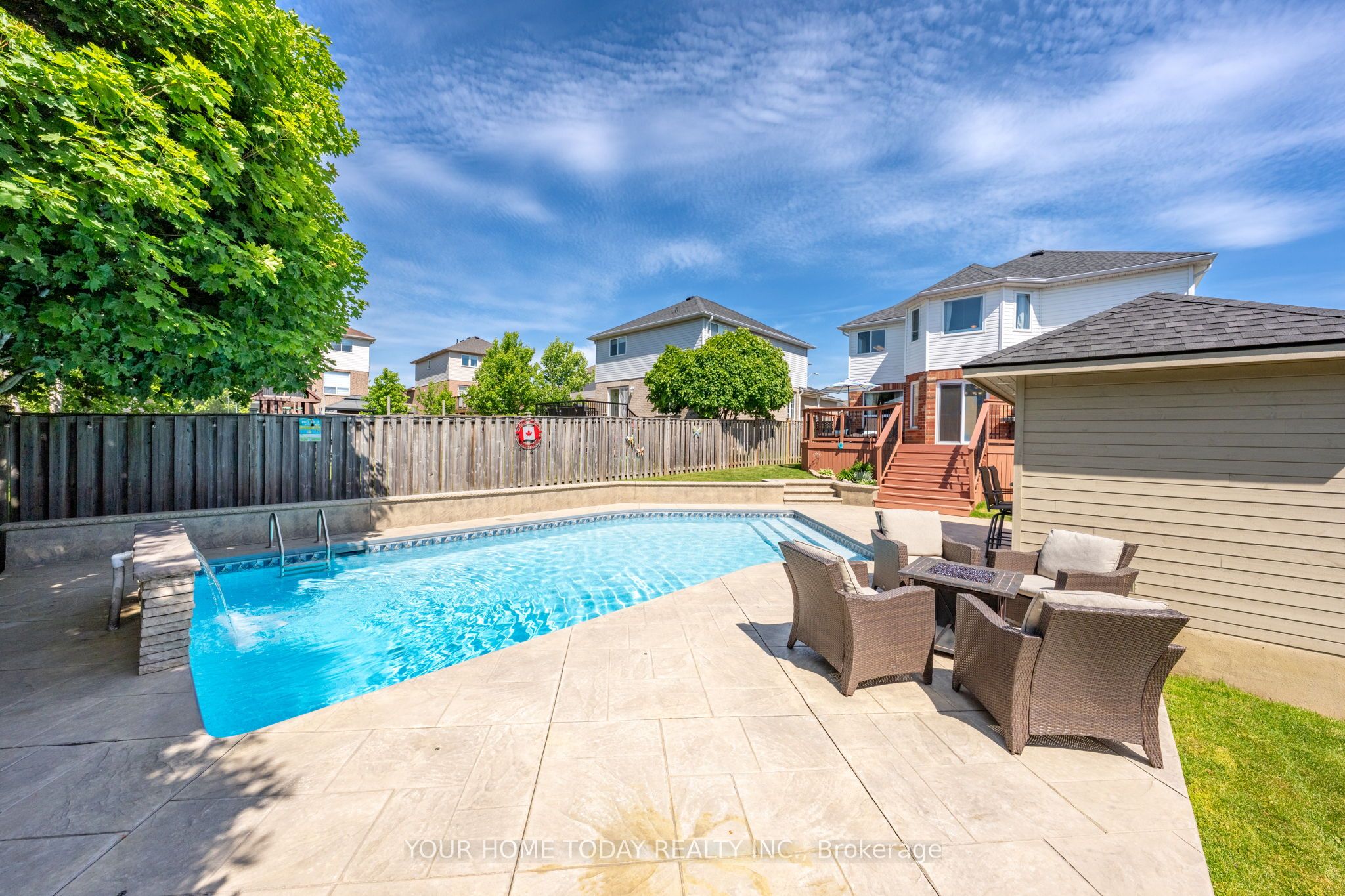 9 Kenney Street Property Photo 43