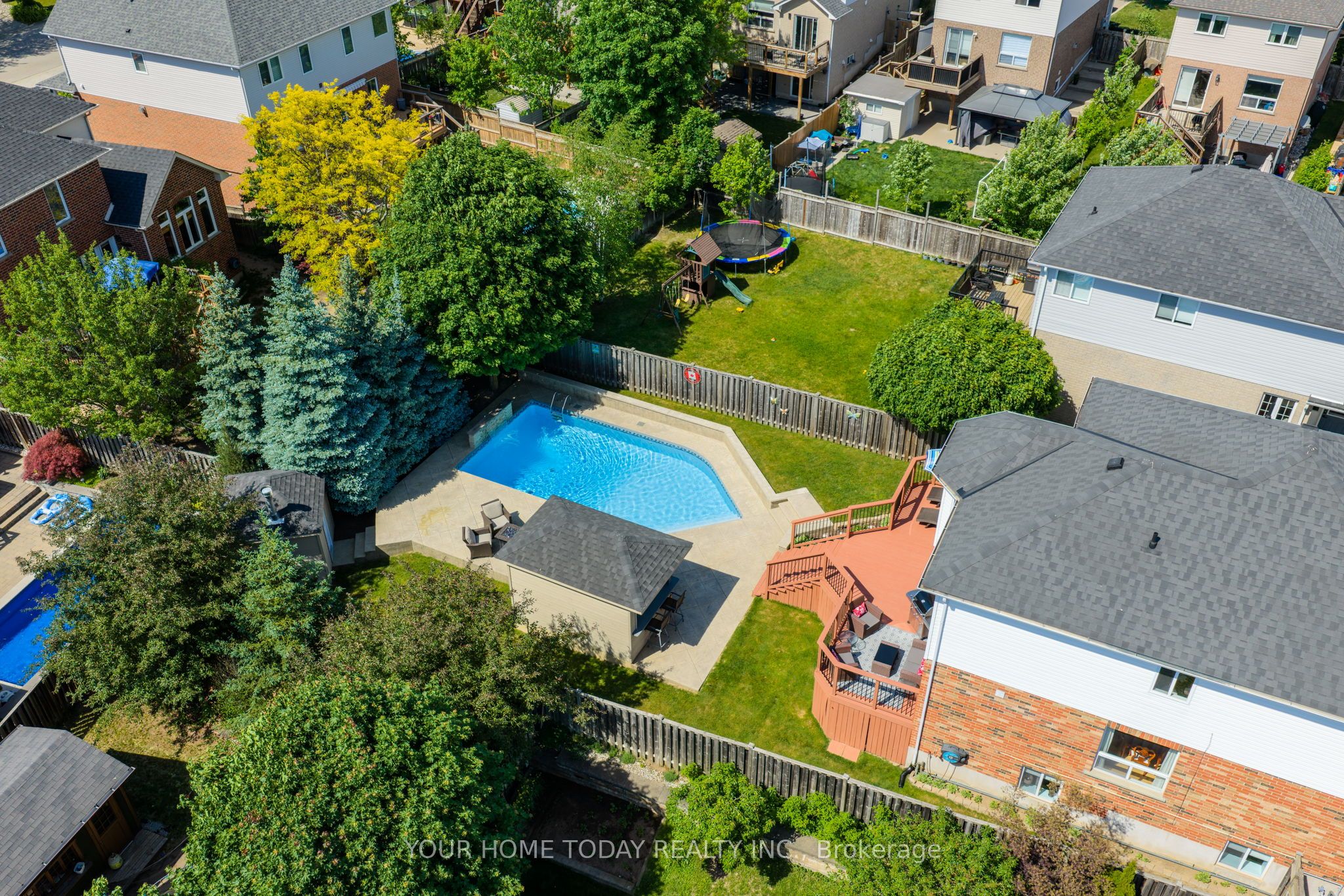 9 Kenney Street Property Photo 44