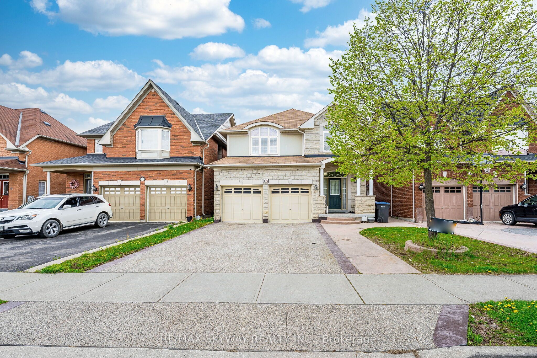 18 Long Meadow Road Property Photo 1