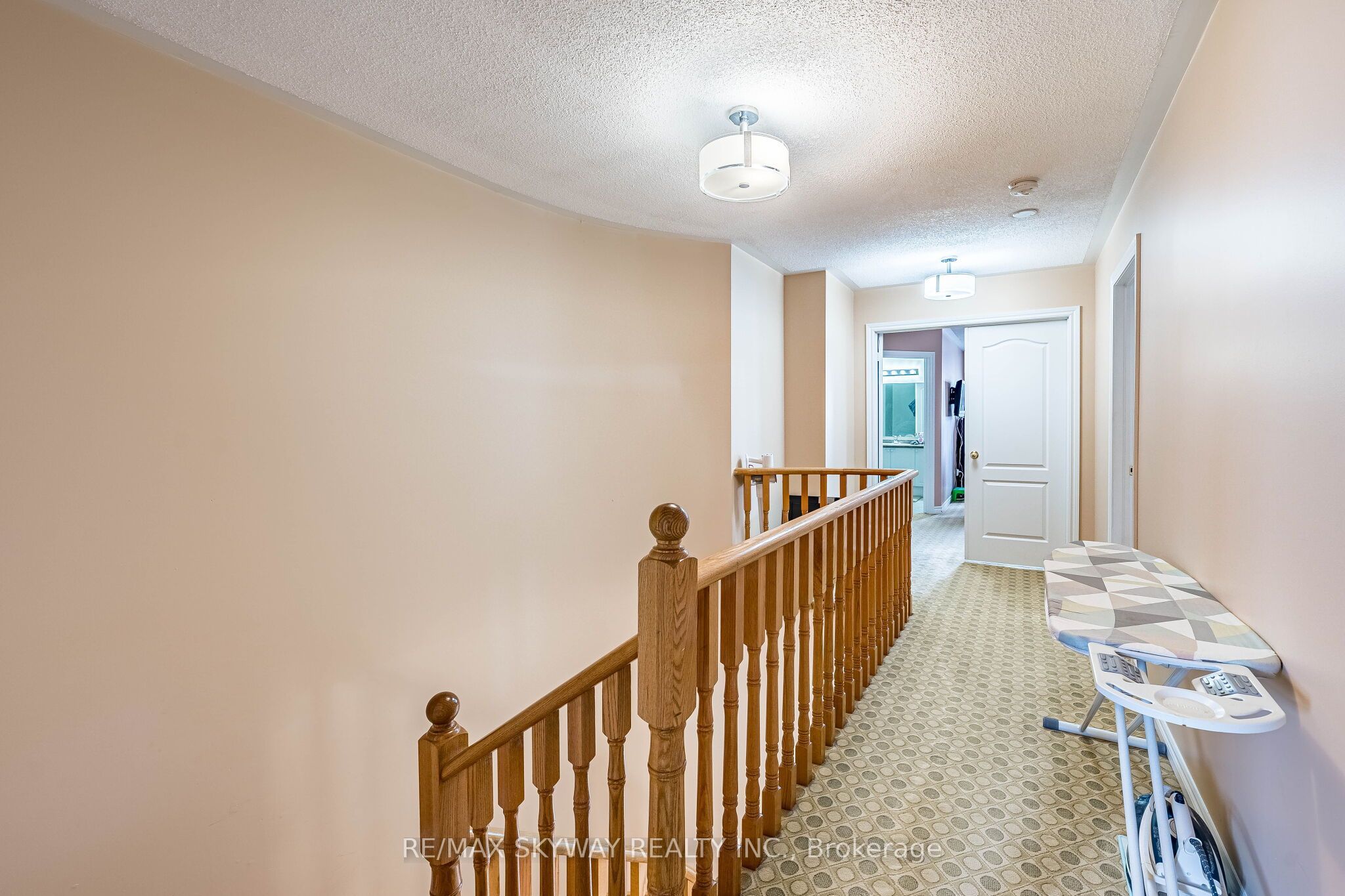 18 Long Meadow Road Property Photo 19