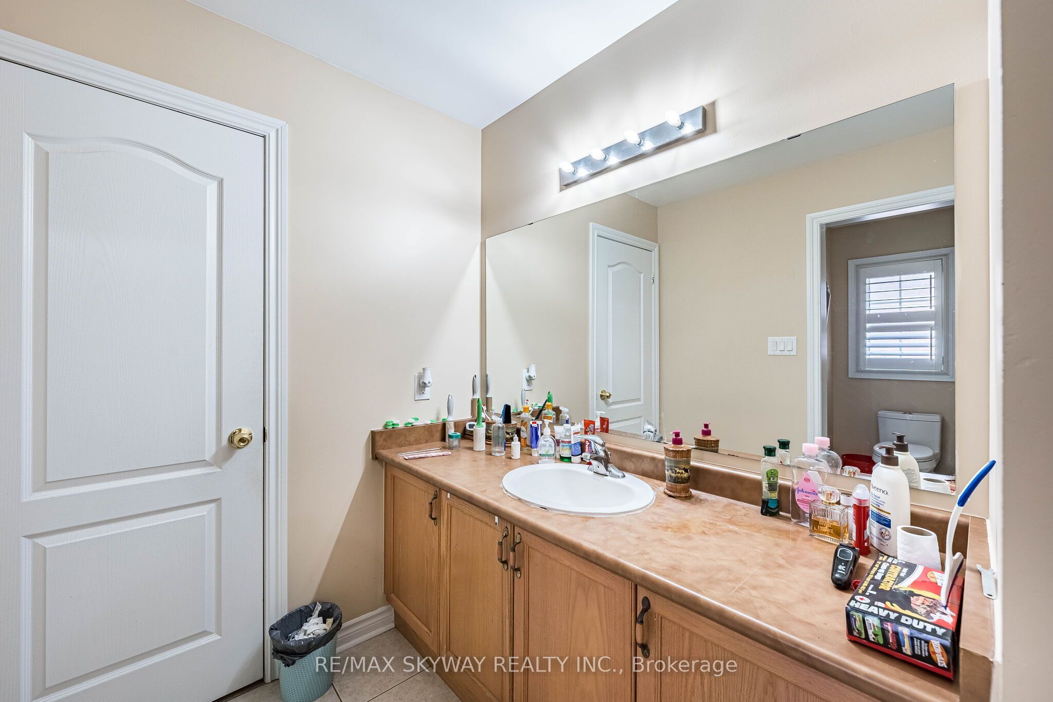 18 Long Meadow Road Property Photo 26