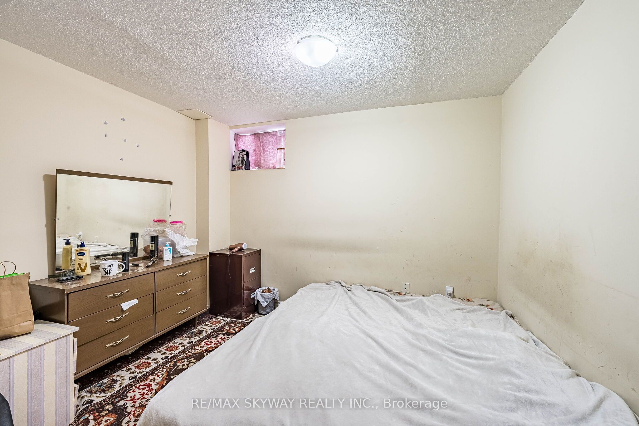 18 Long Meadow Road Property Photo 35