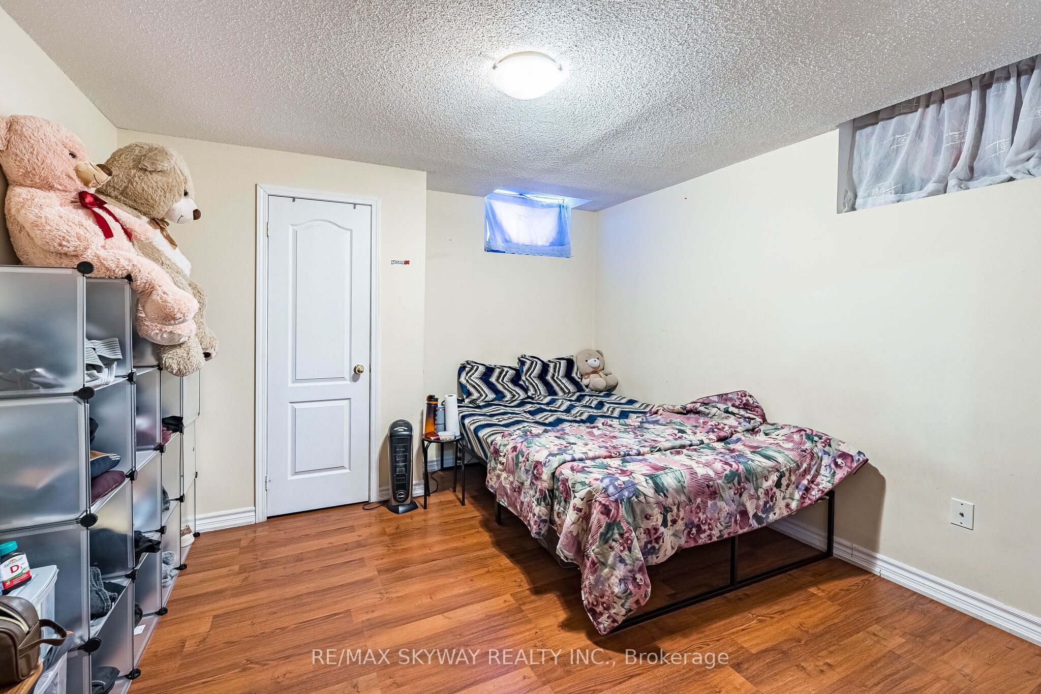 18 Long Meadow Road Property Photo 36