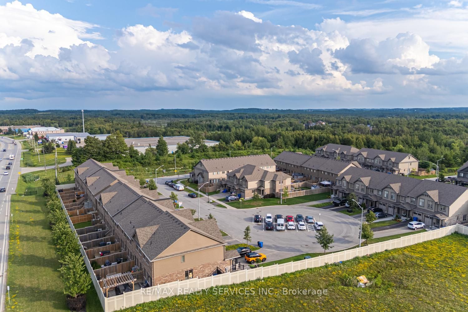 100 Winterton Court Property Photo 19