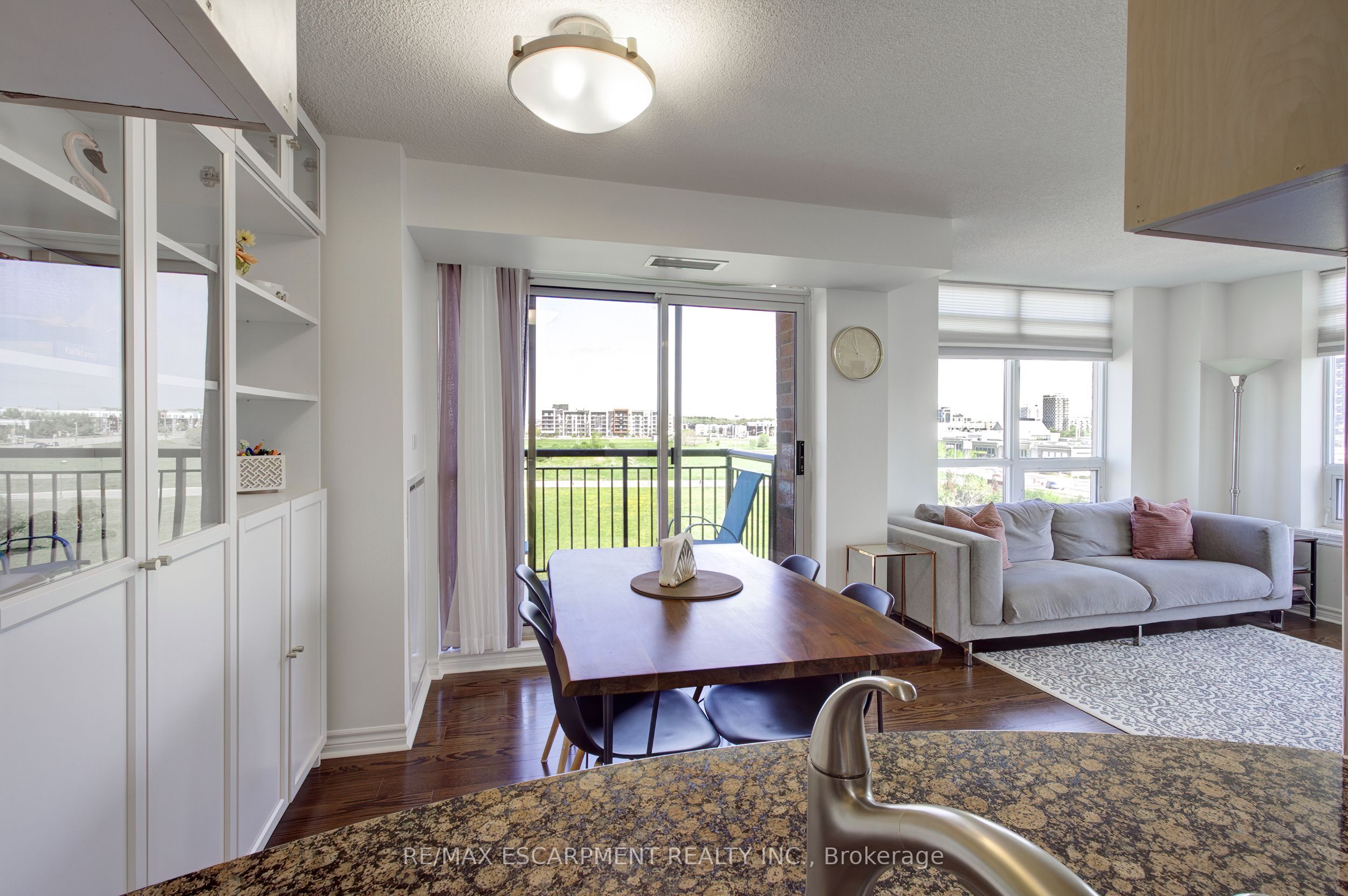 2379 Central Park Drive 603 Property Photo 10