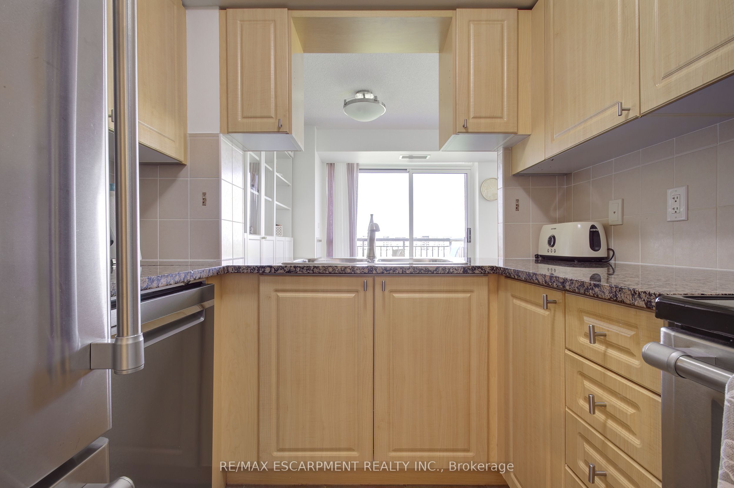 2379 Central Park Drive 603 Property Photo 15