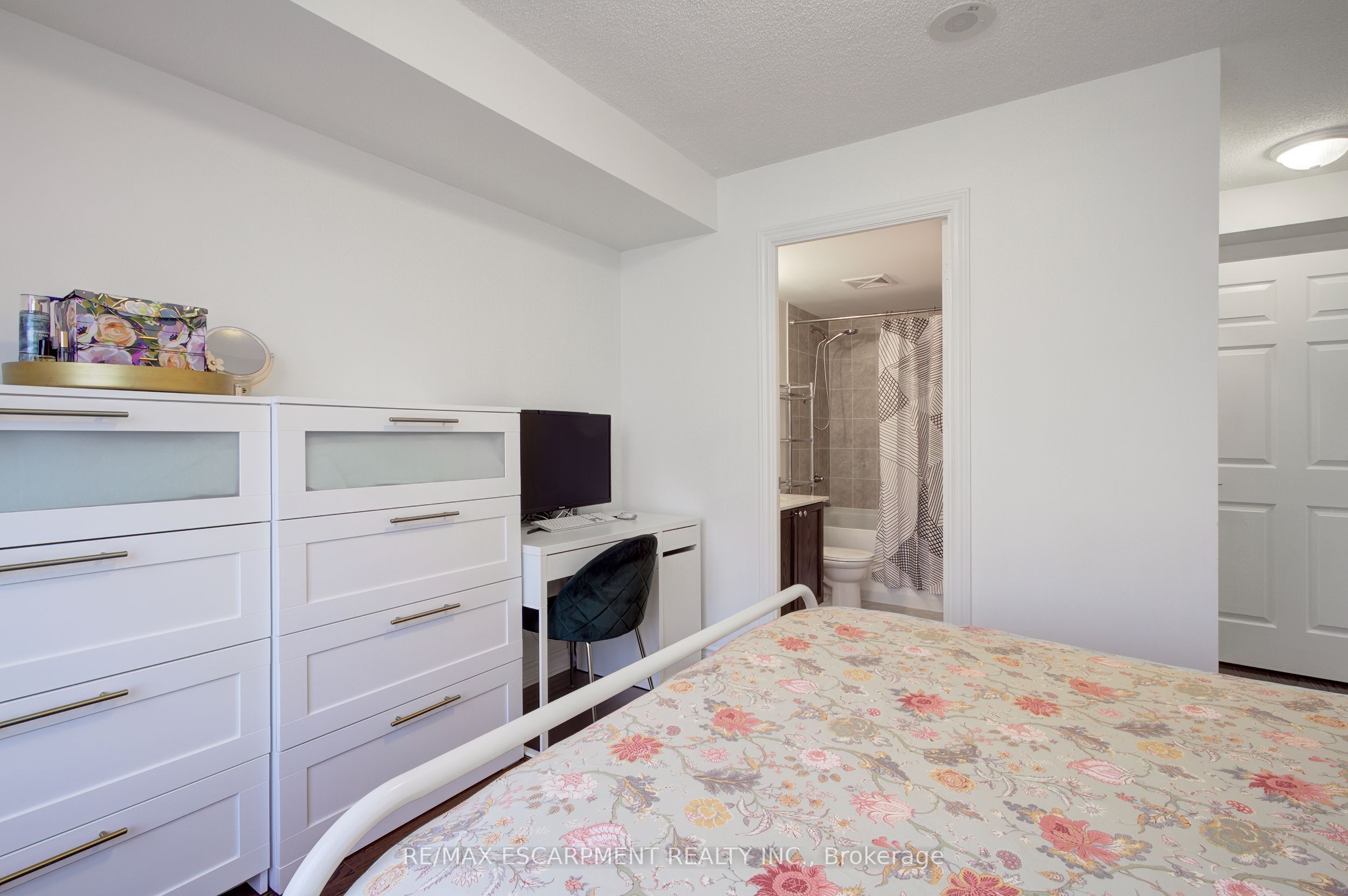 2379 Central Park Drive 603 Property Photo 25