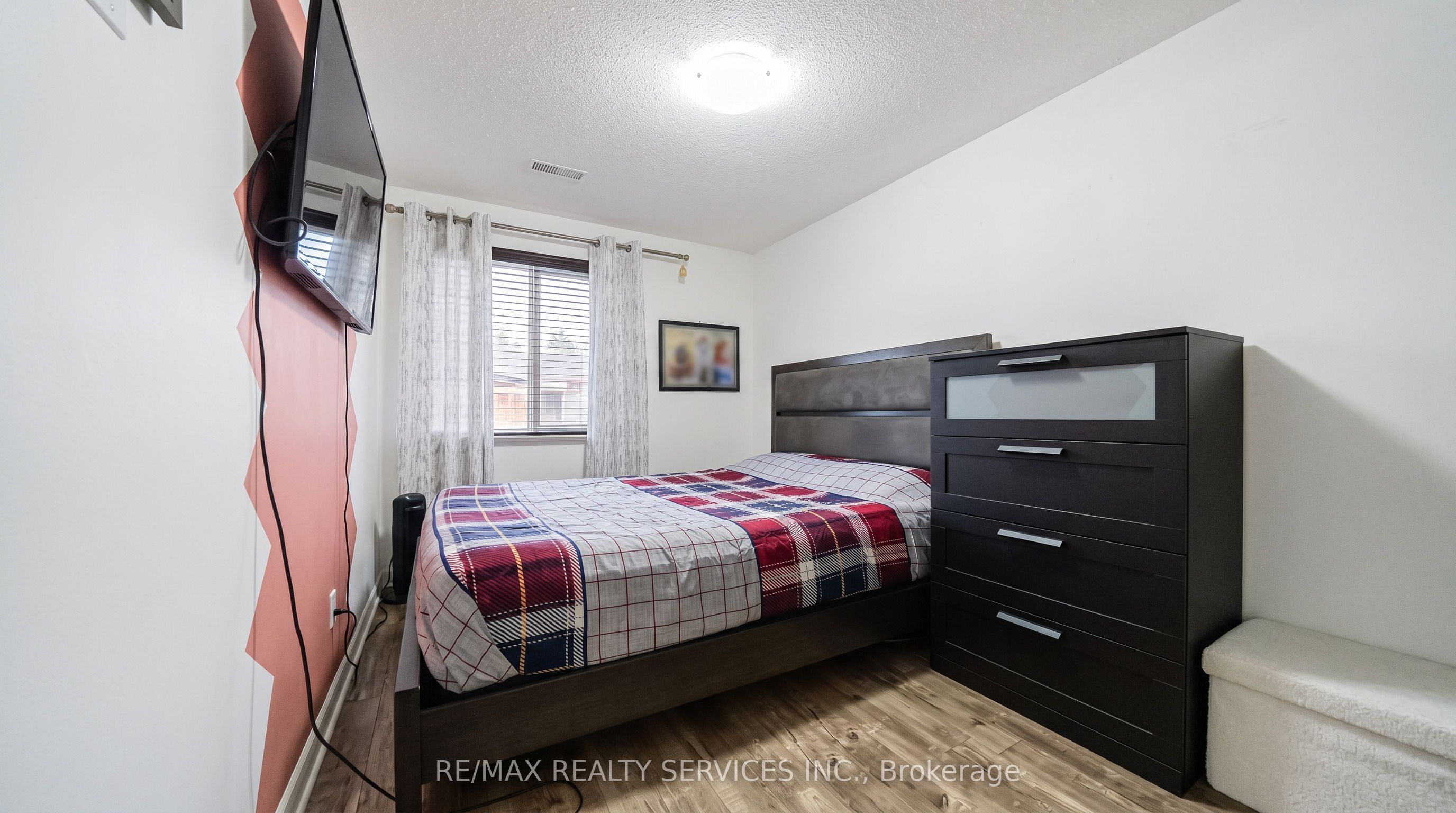 3 Grand Valley Drive Property Photo 27