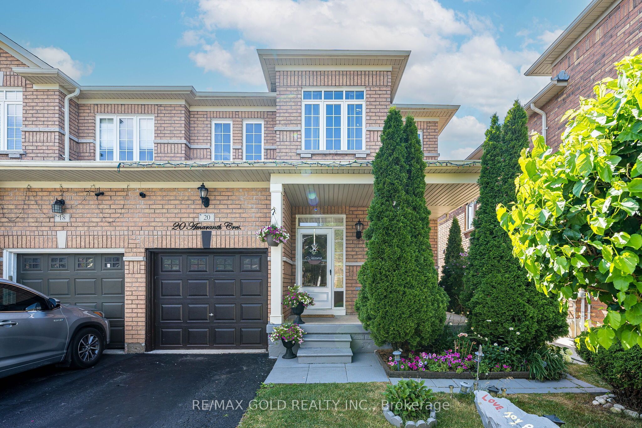 20 Amaranth Crescent Property Photo 2
