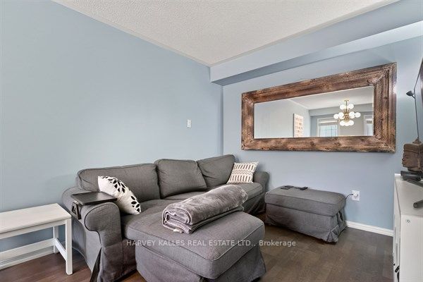 745 Challinor Terrace Property Photo 12