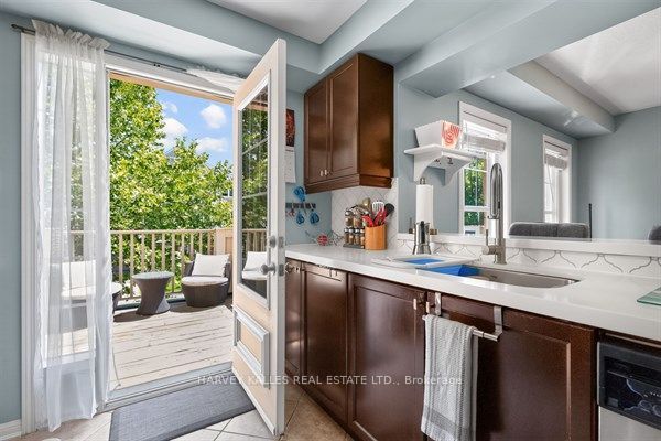 745 Challinor Terrace Property Photo 23