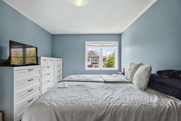 745 Challinor Terrace Property Photo 35