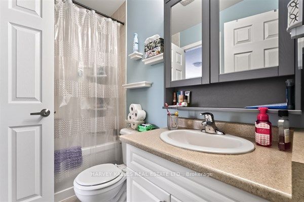745 Challinor Terrace Property Photo 45